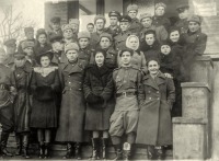 Трускавец - Трускавець. Група відпочивальників Військового санаторію ПрикВО, 1945 рік