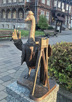 Трускавец - Трускавець.  Гусак-символ курорту.