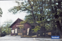 Трускавец - Трускавець.  Літній курзал біля джерела 