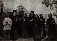 Путивль - г.Путивль, Иоанн Кронштадтский и братия Молчанского монастыря 1914г.