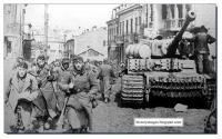 Тернополь - Німецький танк на вулицях Тернополя березень 1944 року.