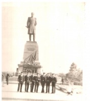 Севастополь - Памятник адмиралу Нахимову