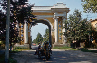 Новгород-Северский - Новгород-Северский. Екатерининская триумфальная арка, построенная в 1786 г
