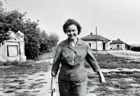 Эртиль - Село Ростоши. Магазины. Афишный стенд клуба.