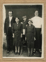 Эртиль - Семья из села Ростоши.