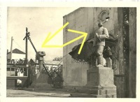 Кричев - Разрушенные памятники Ленину и Сталину в Кричеве во время Великой Отечественной войны в период немецкой оккупации в 1941-1944 гг.
