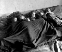 Австрия - Австрия, 1948 год - Спящие сироты