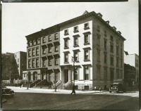Нью-Йорк - Манхэттен. Пятая авеню и 8-я улица, 1936