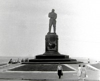 Нижний Новгород - Памятник Чкалову