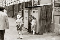 Саратов - Автоматы газированной воды на углу проспекта Ленина и улицы Вольской