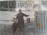 Саратов - Бабущка с внуком