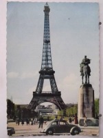 Париж - Эйфелева башня -памятник маршалу Фошу -