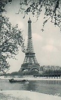Париж - Эйфелева башня,