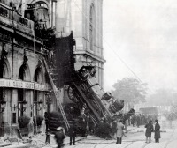  - Крушение поезда на Gare Montparnasse в Париже в 1895 году