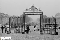 Париж - Париж. Версаль. Золотые ворота дворца – 1977