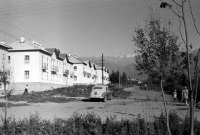 Алма-Ата - 1953г. Федькин. Жилые дома по Ботаническому бульвару в юго-восточной части города.