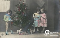 Ретро открытки - Дети и Рождественская ёлка