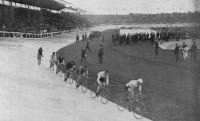 Лондон - Olympische Spiele 1908, Radrennen ?ber 20 km White City Stadium in London Великобритания , Англия , Большой Лондон