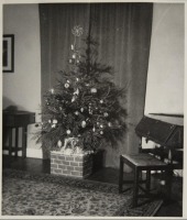 Лондон - Рождественская ёлка в доме в Хайгейт Вилледж, 1960