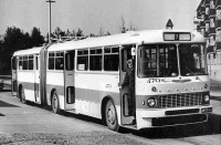 Автобусы - Икарус-180