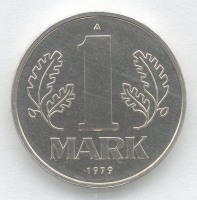 Старинные деньги (бумажные, монеты) - 1 марка