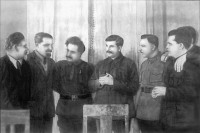 Ретро знаменитости - В день 50-летия Генерального секретаря ЦК ВКП(б) И. В. Сталина.