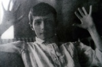 Ретро знаменитости - Последняя из известных фотографий Цесаревича Алексея Николаевича.