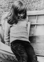 Ретро знаменитости - Диана Спенсер (будущая принцесса Диана) в свой 9-й день рождения 1 июля 1970 г.