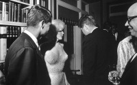 Ретро знаменитости - Президент США Джон  Кеннеди и Мэрилин Монро