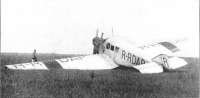 Авиация - Перелет Москва - Пекин (1925 г.) Авария при посадке самолета Ю-13 на аэродроме в Ляотане (Китай).