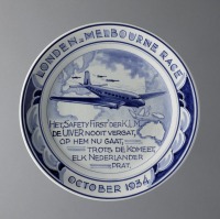 Авиация - Фарфоровая тарелка в честь перелёта Лондон-Мельбурн в 1934