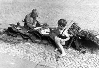 Бохум - Бохум.Дети играют.1945 г.