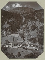 Швейцария - Взгляд на Муррен, канатную дорогу и окружающие горы
