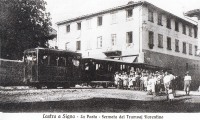 Флоренция - Остановка трамвая.