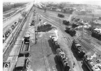 Железная дорога (поезда, паровозы, локомотивы, вагоны) - Железнодорожная станция на Украине в период оккупации.