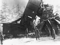 Железная дорога (поезда, паровозы, локомотивы, вагоны) - Крушение немецкого военного эшелона, организованное одним из отрядов партизан