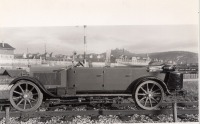 Железная дорога (поезда, паровозы, локомотивы, вагоны) - Автомобили начала ХХ века на железнодорожном ходу