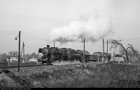 Железная дорога (поезда, паровозы, локомотивы, вагоны) - Паровоз BR52 типа 1-5-0 с поездом