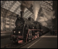 Железная дорога (поезда, паровозы, локомотивы, вагоны) - Паровоз Эр774-38 с поездом на Киевском вокзале
