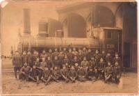 Железная дорога (поезда, паровозы, локомотивы, вагоны) - Работники депо Таловая у паровоза Г.239