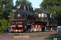 Железная дорога (поезда, паровозы, локомотивы, вагоны) - Паровоз-памятник Эм733-69
