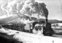 Железная дорога (поезда, паровозы, локомотивы, вагоны) - Паровоз серии Еа с поездом на перегоне Ширга-Арчикой