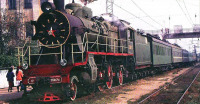 Железная дорога (поезда, паровозы, локомотивы, вагоны) - Паровоз Су250-74 с ретро-поездом 