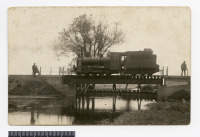Железная дорога (поезда, паровозы, локомотивы, вагоны) - Паровоз коломенского типа 63 на испытании моста