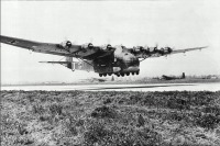 Войны (боевые действия) - Супер-самолет Третьего Рейха.
