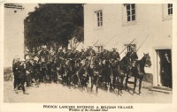 Войны (боевые действия) - Французские уланы входят в бельгийскую деревню