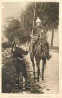 Войны (боевые действия) - Французский улан и бельгийский солдат на дороге в бельгийскую Виветту