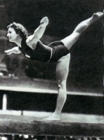 Спорт - Мария Гороховская советская гимнастка, олимпийская чемпионка
