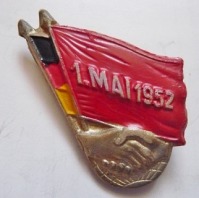 Медали, ордена, значки - МАЯ 1952 ГОД БЕРЛИН