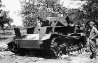 Военная техника - Pz.IV Ausf.D подбитый огнем французской артиллерии, 1940 год